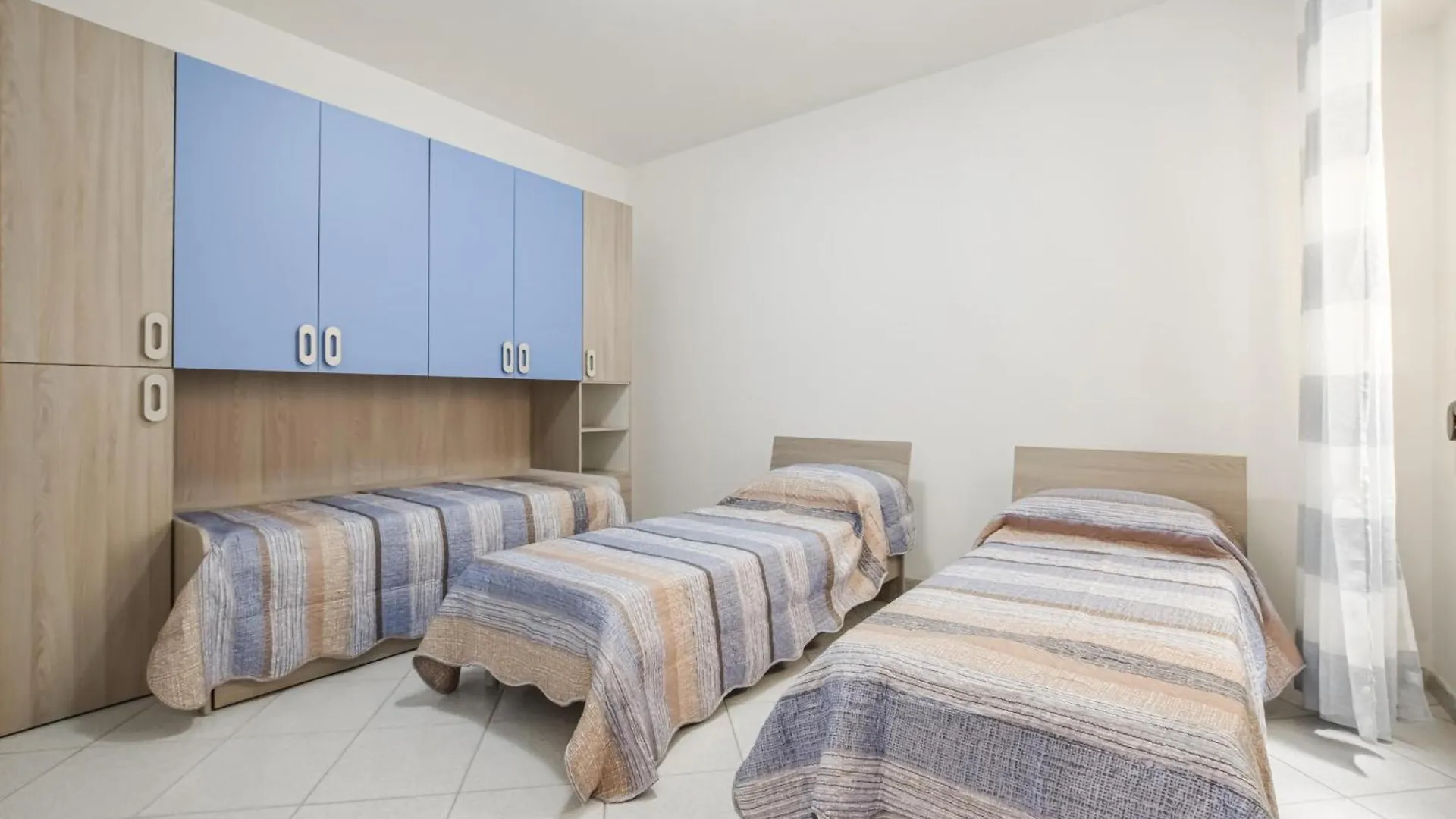 3 Bedroom Pet Friendly Apartment In Casteldaccia 0*,  Italy