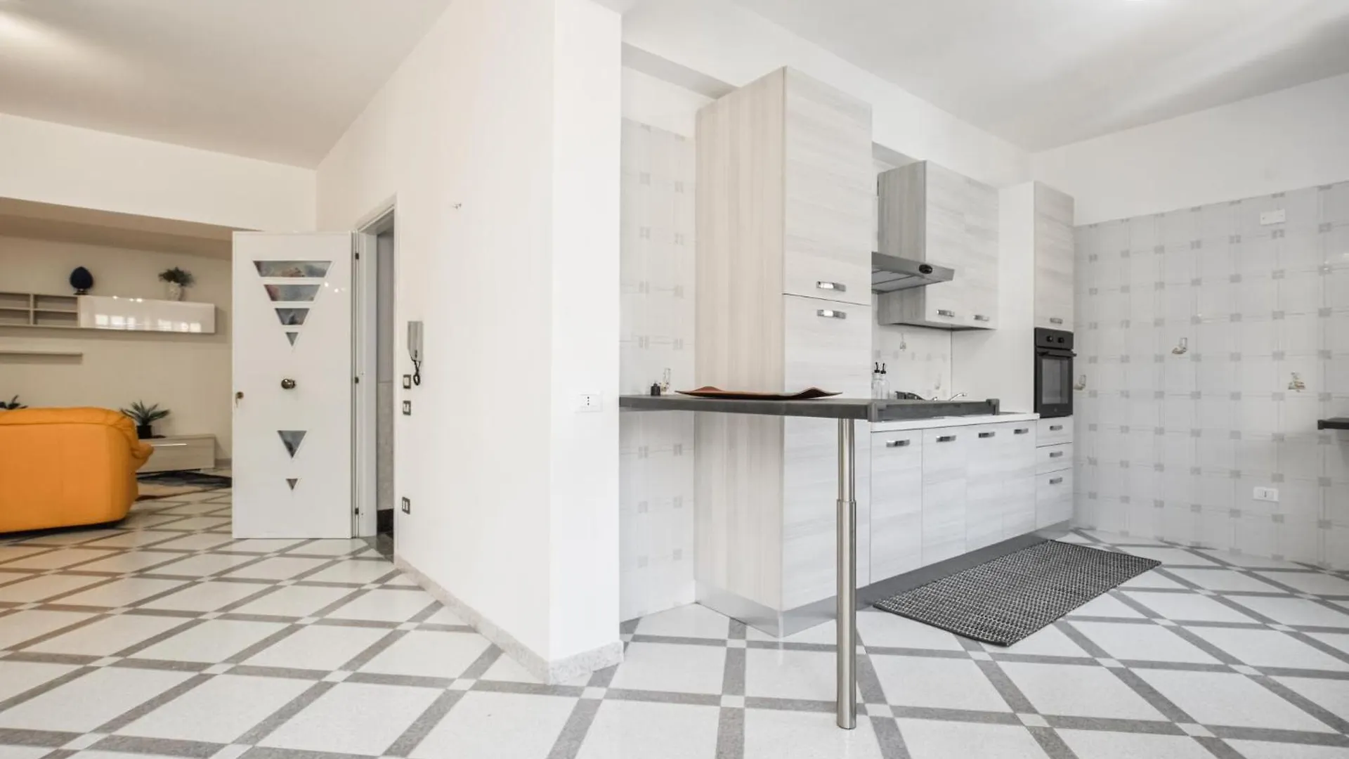 3 Bedroom Pet Friendly Apartment In Casteldaccia