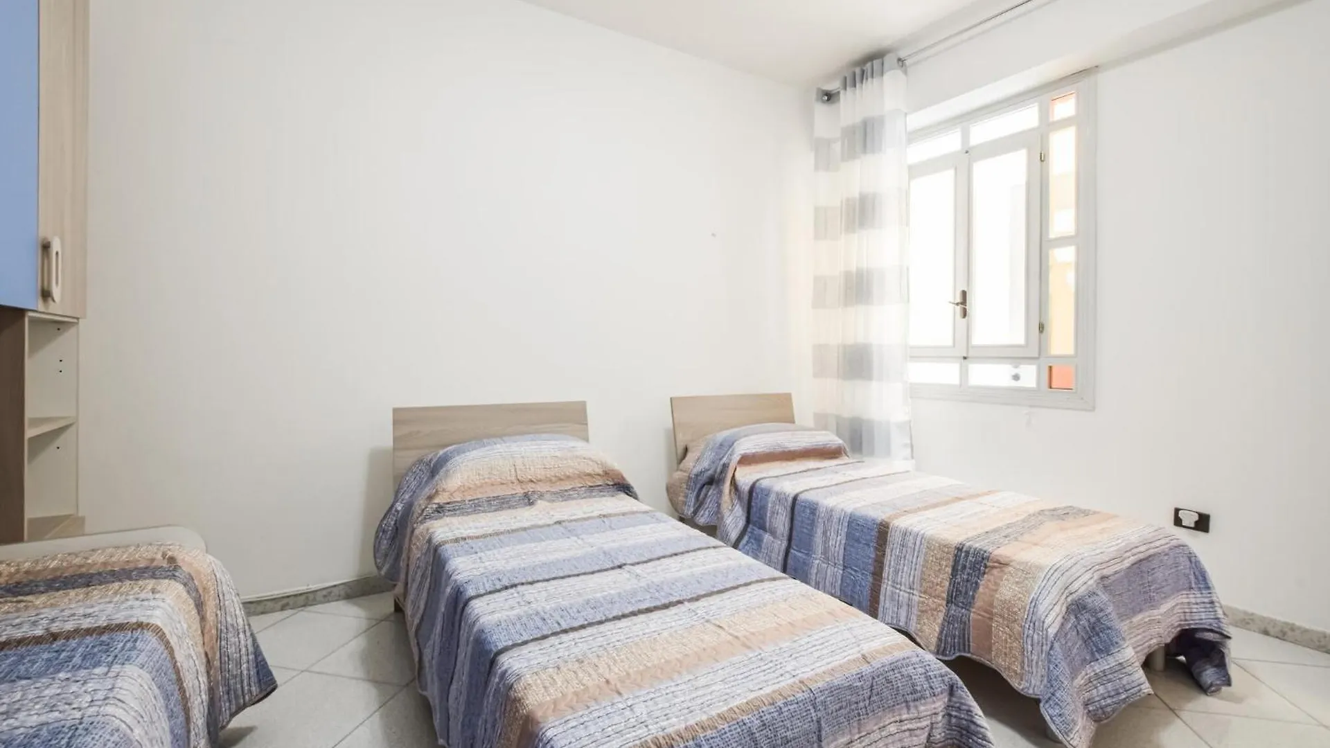 3 Bedroom Pet Friendly Apartment In Casteldaccia Italy