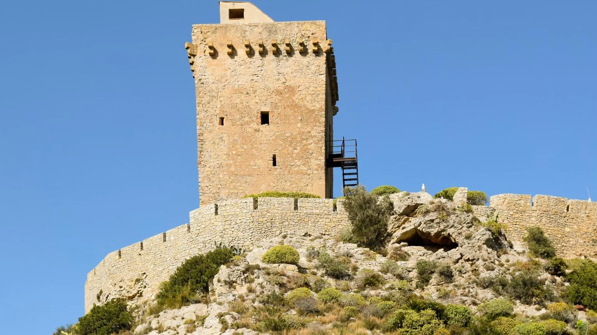 3 Bedroom Pet Friendly Apartment In Casteldaccia Italy